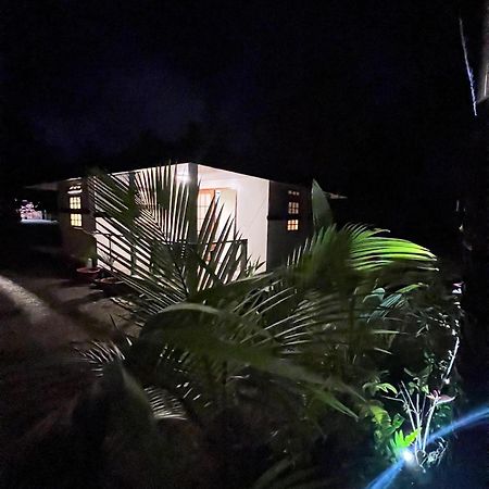 Rangiroa Guest Paradise Avatoru ภายนอก รูปภาพ